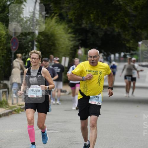 30.08.2026 - Blankeneser Heldenlauf Patografie http://msf.ph/oto/10093050 30.08.2026 13:00:46 Ziel 2200, 4207, 4403, 4430, 4431 meine-sportfotos.de