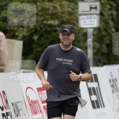 30.08.2026 - Blankeneser Heldenlauf Patografie http://msf.ph/oto/10093051 30.08.2026 13:00:57 Ziel 4024, 4405 meine-sportfotos.de
