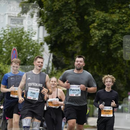 30.08.2026 - Blankeneser Heldenlauf Patografie http://msf.ph/oto/10093090 30.08.2026 13:07:14 Ziel 2099, 2100, 2101, 4291, 4292 meine-sportfotos.de