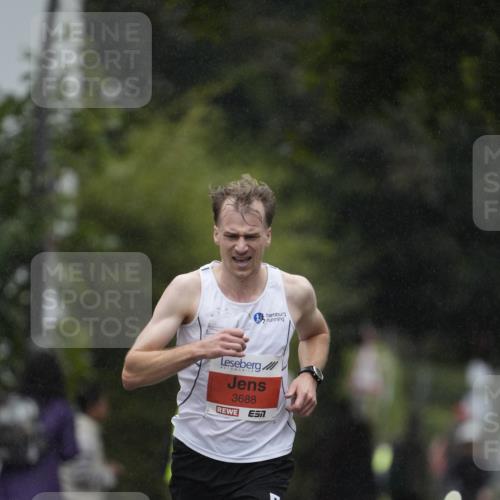 30.08.2026 - Blankeneser Heldenlauf Patografie http://msf.ph/oto/10093151 30.08.2026 09:18:03 Ziel 3688 meine-sportfotos.de