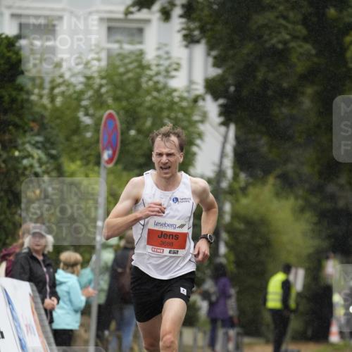 30.08.2026 - Blankeneser Heldenlauf Patografie http://msf.ph/oto/10093155 30.08.2026 09:18:06 Ziel 3688 meine-sportfotos.de