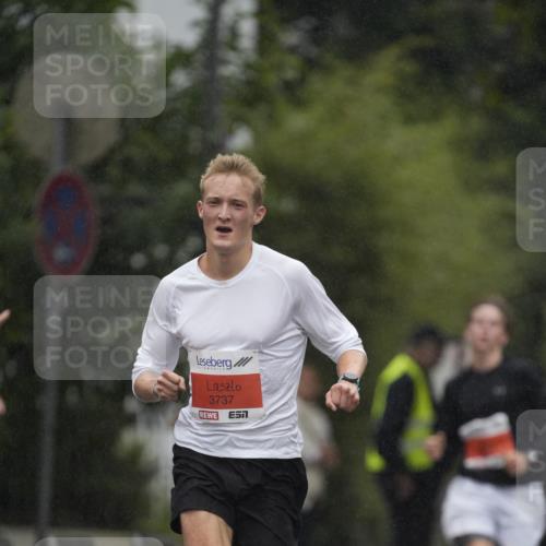 30.08.2026 - Blankeneser Heldenlauf Patografie http://msf.ph/oto/10093161 30.08.2026 09:18:30 Ziel 3737 meine-sportfotos.de
