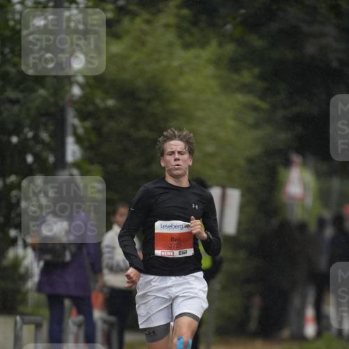 30.08.2026 - Blankeneser Heldenlauf Patografie http://msf.ph/oto/10093162 30.08.2026 09:18:32 Ziel 3729, 3737 meine-sportfotos.de