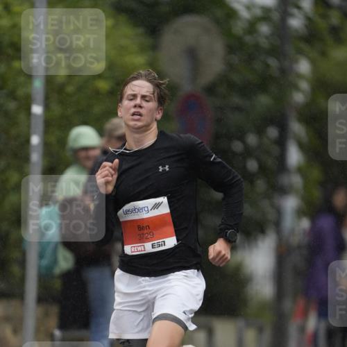 30.08.2026 - Blankeneser Heldenlauf Patografie http://msf.ph/oto/10093166 30.08.2026 09:18:34 Ziel 3729, 3737 meine-sportfotos.de