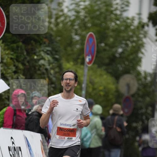 30.08.2026 - Blankeneser Heldenlauf Patografie http://msf.ph/oto/10093190 30.08.2026 09:21:43 Ziel 3576, 3695 meine-sportfotos.de