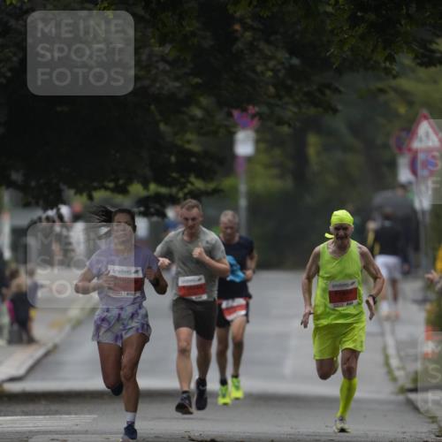 30.08.2026 - Blankeneser Heldenlauf Patografie http://msf.ph/oto/10093196 30.08.2026 09:21:54 Ziel  meine-sportfotos.de