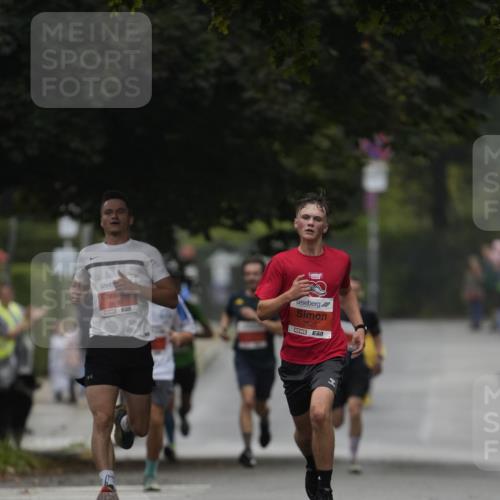 30.08.2026 - Blankeneser Heldenlauf Patografie http://msf.ph/oto/10093222 30.08.2026 09:22:27 Ziel 3551 meine-sportfotos.de