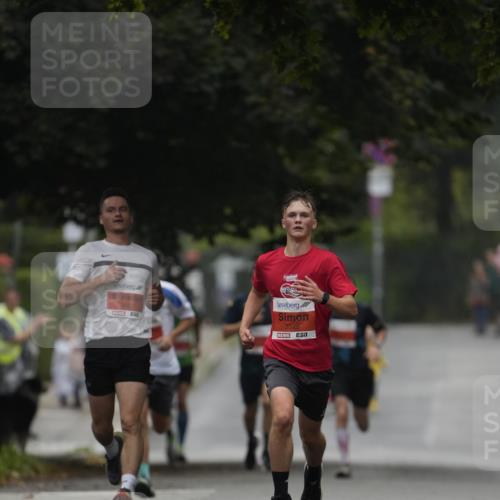 30.08.2026 - Blankeneser Heldenlauf Patografie http://msf.ph/oto/10093223 30.08.2026 09:22:27 Ziel 3551 meine-sportfotos.de