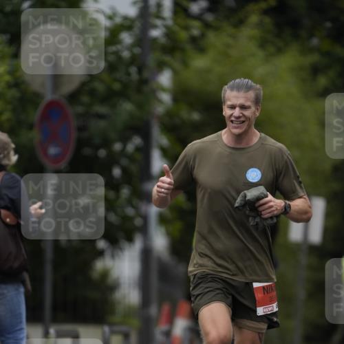 30.08.2026 - Blankeneser Heldenlauf Patografie http://msf.ph/oto/10093272 30.08.2026 09:23:55 Ziel 3556 meine-sportfotos.de