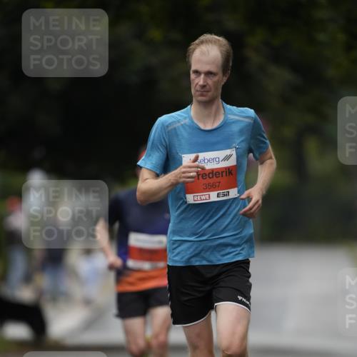 30.08.2026 - Blankeneser Heldenlauf Patografie http://msf.ph/oto/10093278 30.08.2026 09:24:01 Ziel 3556, 3567 meine-sportfotos.de