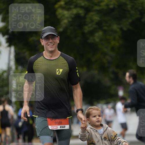 30.08.2026 - Blankeneser Heldenlauf Patografie http://msf.ph/oto/10093317 30.08.2026 09:25:19 Ziel 3559 meine-sportfotos.de