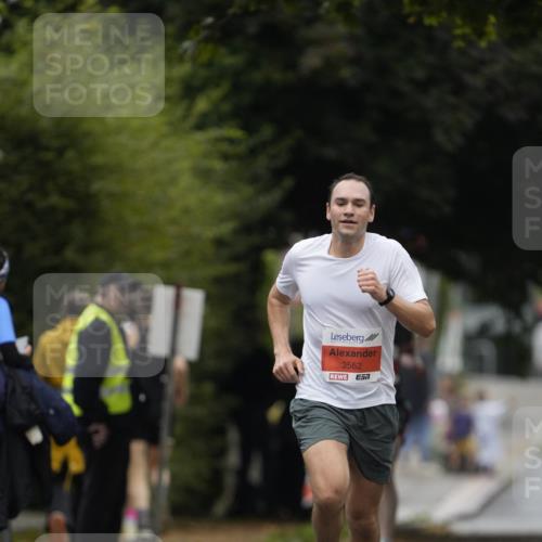 30.08.2026 - Blankeneser Heldenlauf Patografie http://msf.ph/oto/10093318 30.08.2026 09:25:30 Ziel  meine-sportfotos.de