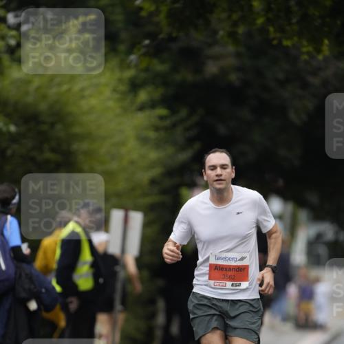 30.08.2026 - Blankeneser Heldenlauf Patografie http://msf.ph/oto/10093319 30.08.2026 09:25:30 Ziel  meine-sportfotos.de
