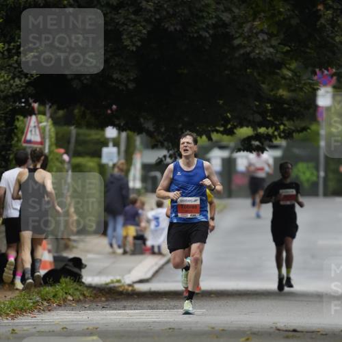30.08.2026 - Blankeneser Heldenlauf Patografie http://msf.ph/oto/10093323 30.08.2026 09:25:35 Ziel 3562 meine-sportfotos.de