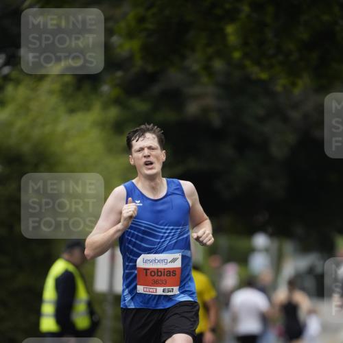 30.08.2026 - Blankeneser Heldenlauf Patografie http://msf.ph/oto/10093329 30.08.2026 09:25:45 Ziel 3571, 3633 meine-sportfotos.de