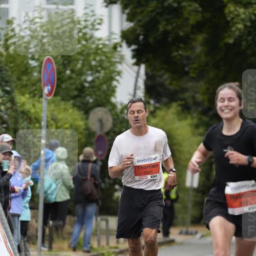 30.08.2026 - Blankeneser Heldenlauf Patografie http://msf.ph/oto/10093345 30.08.2026 09:26:17 Ziel 3641, 3645 meine-sportfotos.de