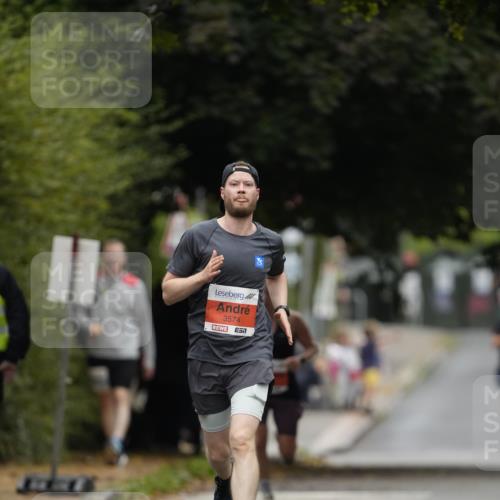 30.08.2026 - Blankeneser Heldenlauf Patografie http://msf.ph/oto/10093354 30.08.2026 09:26:40 Ziel 3731 meine-sportfotos.de