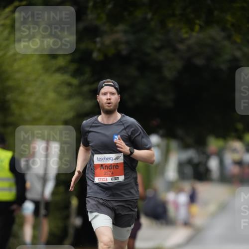 30.08.2026 - Blankeneser Heldenlauf Patografie http://msf.ph/oto/10093355 30.08.2026 09:26:42 Ziel 3574, 3731 meine-sportfotos.de