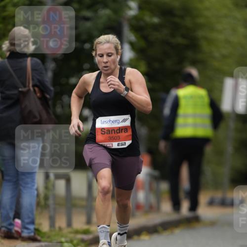 30.08.2026 - Blankeneser Heldenlauf Patografie http://msf.ph/oto/10093358 30.08.2026 09:26:49 Ziel 3503, 3574 meine-sportfotos.de