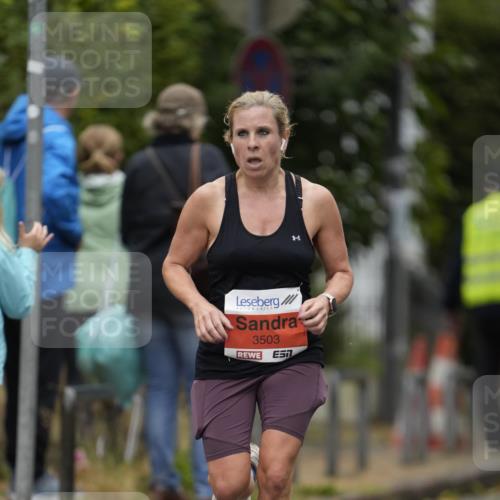 30.08.2026 - Blankeneser Heldenlauf Patografie http://msf.ph/oto/10093360 30.08.2026 09:26:50 Ziel 3503, 3574 meine-sportfotos.de