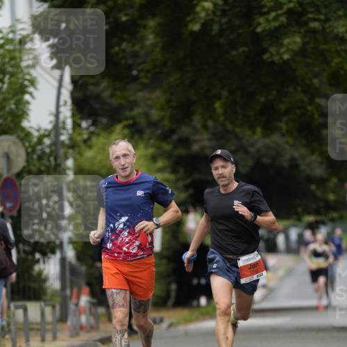 30.08.2026 - Blankeneser Heldenlauf Patografie http://msf.ph/oto/10093371 30.08.2026 09:27:03 Ziel 3592, 3675 meine-sportfotos.de