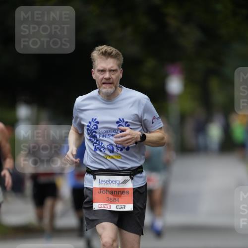 30.08.2026 - Blankeneser Heldenlauf Patografie http://msf.ph/oto/10093427 30.08.2026 09:28:20 Ziel 3535, 3581, 3584, 3682, 3706 meine-sportfotos.de