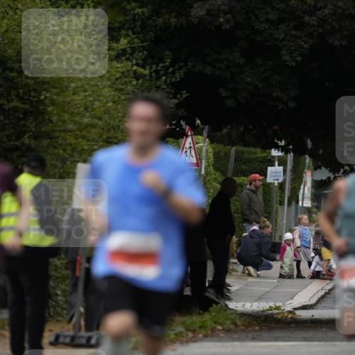 30.08.2026 - Blankeneser Heldenlauf Patografie http://msf.ph/oto/10093439 30.08.2026 09:28:28 Ziel 3535, 3584, 3672, 3706 meine-sportfotos.de
