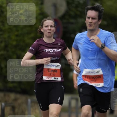30.08.2026 - Blankeneser Heldenlauf Patografie http://msf.ph/oto/10093449 30.08.2026 09:28:31 Ziel 3584, 3672, 3684, 3706, 3708, 3719 meine-sportfotos.de