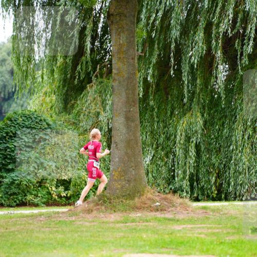 30.08.2026 - Elbe Triathlon Hamburg LAZAROV Photography http://msf.ph/oto/10093475 30.08.2026 14:21:47 Laufen  meine-sportfotos.de