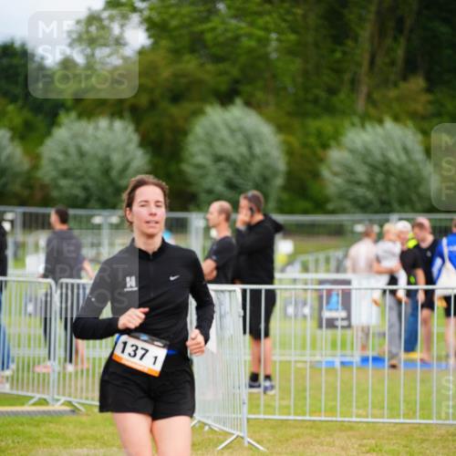 30.08.2026 - Elbe Triathlon Hamburg LAZAROV Photography http://msf.ph/oto/10093485 30.08.2026 14:28:15 Laufen 137, 1 meine-sportfotos.de