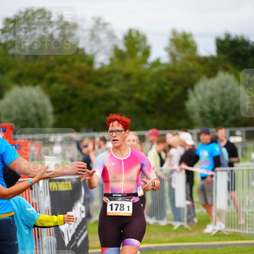 30.08.2026 - Elbe Triathlon Hamburg LAZAROV Photography http://msf.ph/oto/10093492 30.08.2026 14:28:42 Laufen 178, 1 meine-sportfotos.de