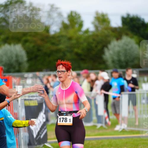 30.08.2026 - Elbe Triathlon Hamburg LAZAROV Photography http://msf.ph/oto/10093494 30.08.2026 14:28:42 Laufen 178, 1 meine-sportfotos.de
