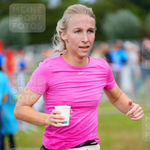 30.08.2026 - Elbe Triathlon Hamburg LAZAROV Photography http://msf.ph/oto/10093500 30.08.2026 14:28:46 Laufen 145, 1 meine-sportfotos.de