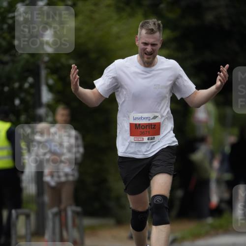 30.08.2026 - Blankeneser Heldenlauf Patografie http://msf.ph/oto/10093516 30.08.2026 09:29:37 Ziel 3671 meine-sportfotos.de