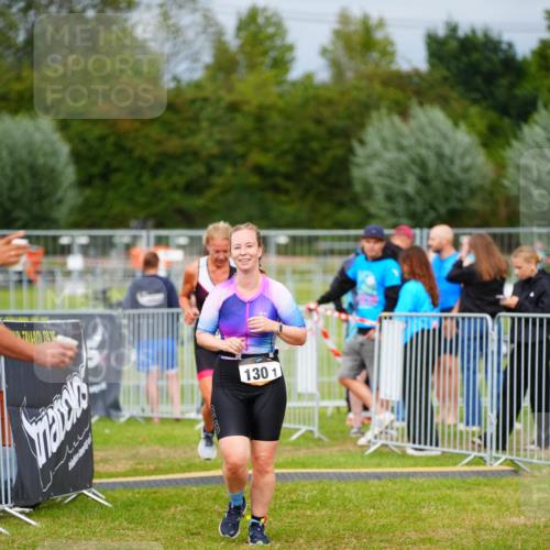 30.08.2026 - Elbe Triathlon Hamburg LAZAROV Photography http://msf.ph/oto/10093529 30.08.2026 14:30:10 Laufen 1301 meine-sportfotos.de