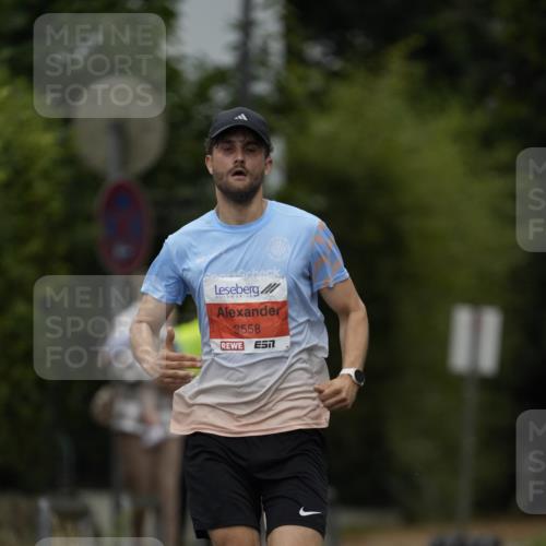 30.08.2026 - Blankeneser Heldenlauf Patografie http://msf.ph/oto/10093530 30.08.2026 09:29:44 Ziel 3558, 3671 meine-sportfotos.de