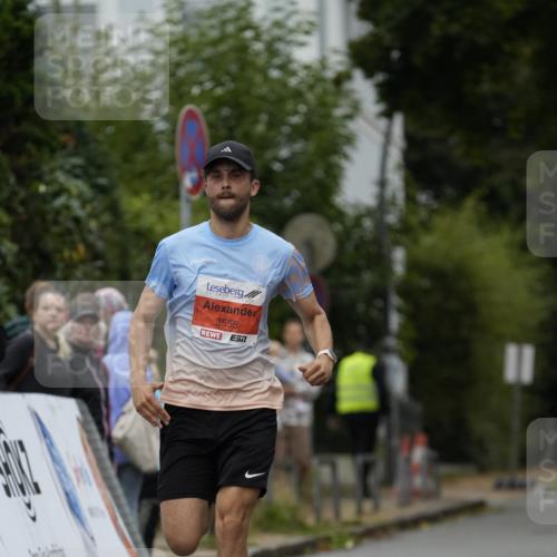 30.08.2026 - Blankeneser Heldenlauf Patografie http://msf.ph/oto/10093534 30.08.2026 09:29:45 Ziel 3558, 3671 meine-sportfotos.de