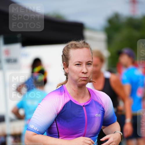 30.08.2026 - Elbe Triathlon Hamburg LAZAROV Photography http://msf.ph/oto/10093549 30.08.2026 14:30:20 Laufen 1301 meine-sportfotos.de