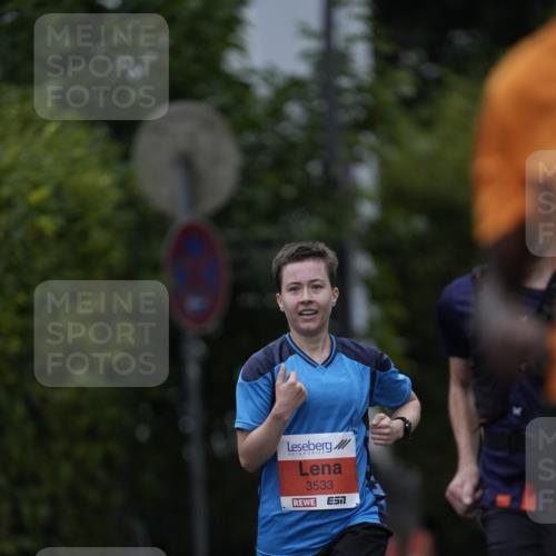 30.08.2026 - Blankeneser Heldenlauf Patografie http://msf.ph/oto/10093556 30.08.2026 09:30:08 Ziel 1362, 3533, 3606 meine-sportfotos.de