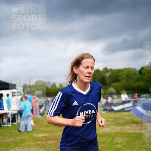 30.08.2026 - Elbe Triathlon Hamburg LAZAROV Photography http://msf.ph/oto/10093567 30.08.2026 14:31:12 Laufen  meine-sportfotos.de