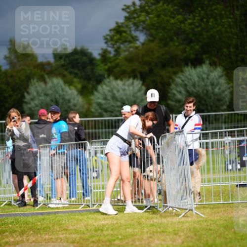 30.08.2026 - Elbe Triathlon Hamburg LAZAROV Photography http://msf.ph/oto/10093578 30.08.2026 14:31:24 Laufen  meine-sportfotos.de