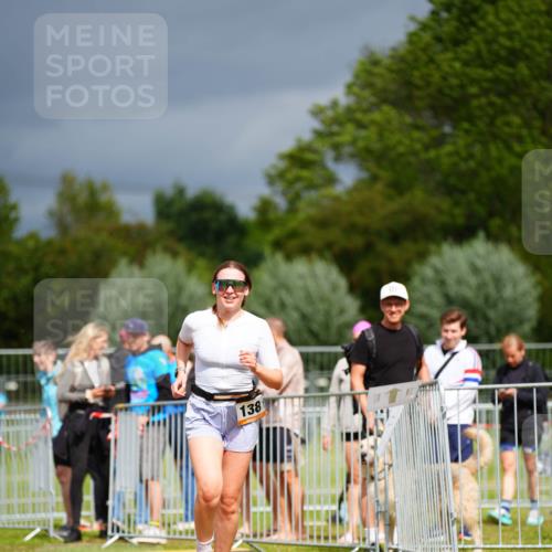 30.08.2026 - Elbe Triathlon Hamburg LAZAROV Photography http://msf.ph/oto/10093586 30.08.2026 14:31:26 Laufen 1381 meine-sportfotos.de