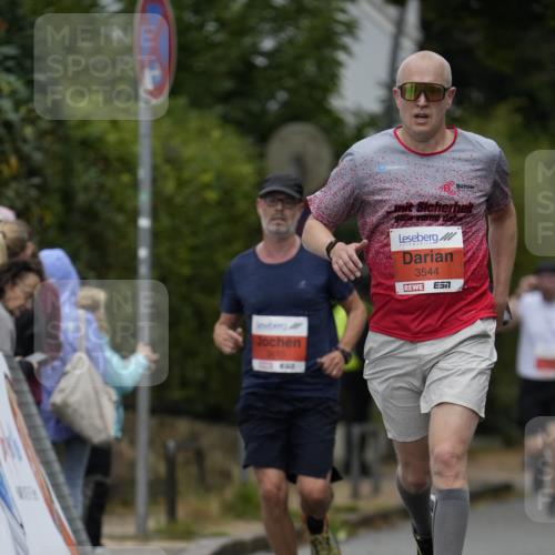 30.08.2026 - Blankeneser Heldenlauf Patografie http://msf.ph/oto/10093602 30.08.2026 09:30:45 Ziel 3518, 3544, 3610, 3730 meine-sportfotos.de