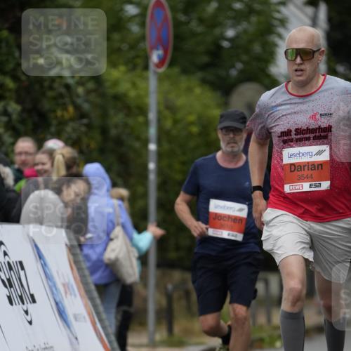 30.08.2026 - Blankeneser Heldenlauf Patografie http://msf.ph/oto/10093603 30.08.2026 09:30:45 Ziel 3518, 3544, 3610, 3730 meine-sportfotos.de