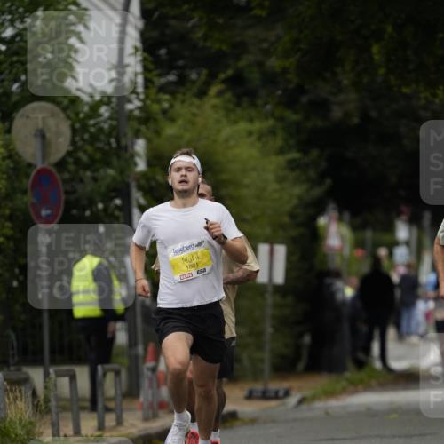 30.08.2026 - Blankeneser Heldenlauf Patografie http://msf.ph/oto/10093619 30.08.2026 09:31:03 Ziel 1801, 3508 meine-sportfotos.de