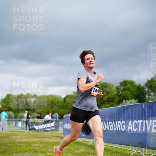 30.08.2026 - Elbe Triathlon Hamburg LAZAROV Photography http://msf.ph/oto/10093621 30.08.2026 14:32:09 Laufen 141 meine-sportfotos.de