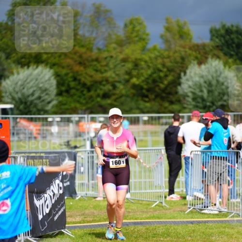 30.08.2026 - Elbe Triathlon Hamburg LAZAROV Photography http://msf.ph/oto/10093625 30.08.2026 14:33:56 Laufen 1601 meine-sportfotos.de