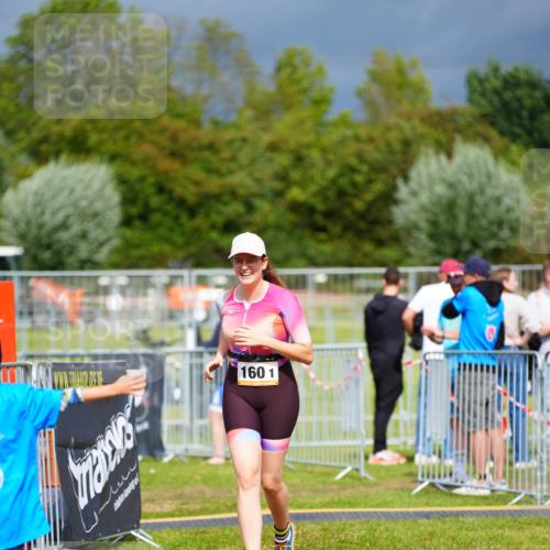 30.08.2026 - Elbe Triathlon Hamburg LAZAROV Photography http://msf.ph/oto/10093629 30.08.2026 14:33:56 Laufen 160, 1 meine-sportfotos.de