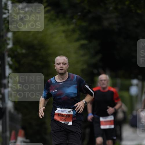 30.08.2026 - Blankeneser Heldenlauf Patografie http://msf.ph/oto/10093655 30.08.2026 09:31:22 Ziel 3530, 3594 meine-sportfotos.de