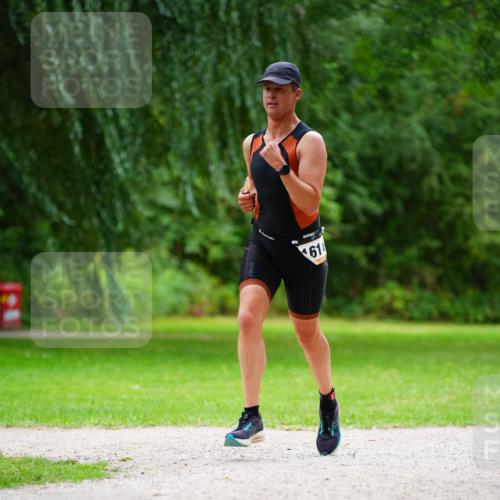 30.08.2026 - Elbe Triathlon Hamburg LAZAROV Photography http://msf.ph/oto/10093662 30.08.2026 15:16:02 Laufen 614 meine-sportfotos.de